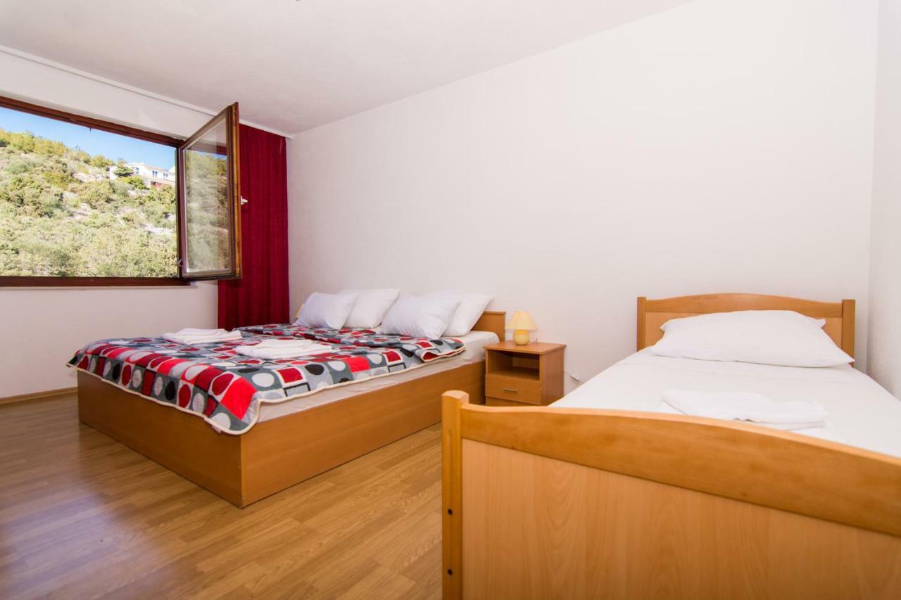 Apartments Jozic Seget Vranjica Exterior photo