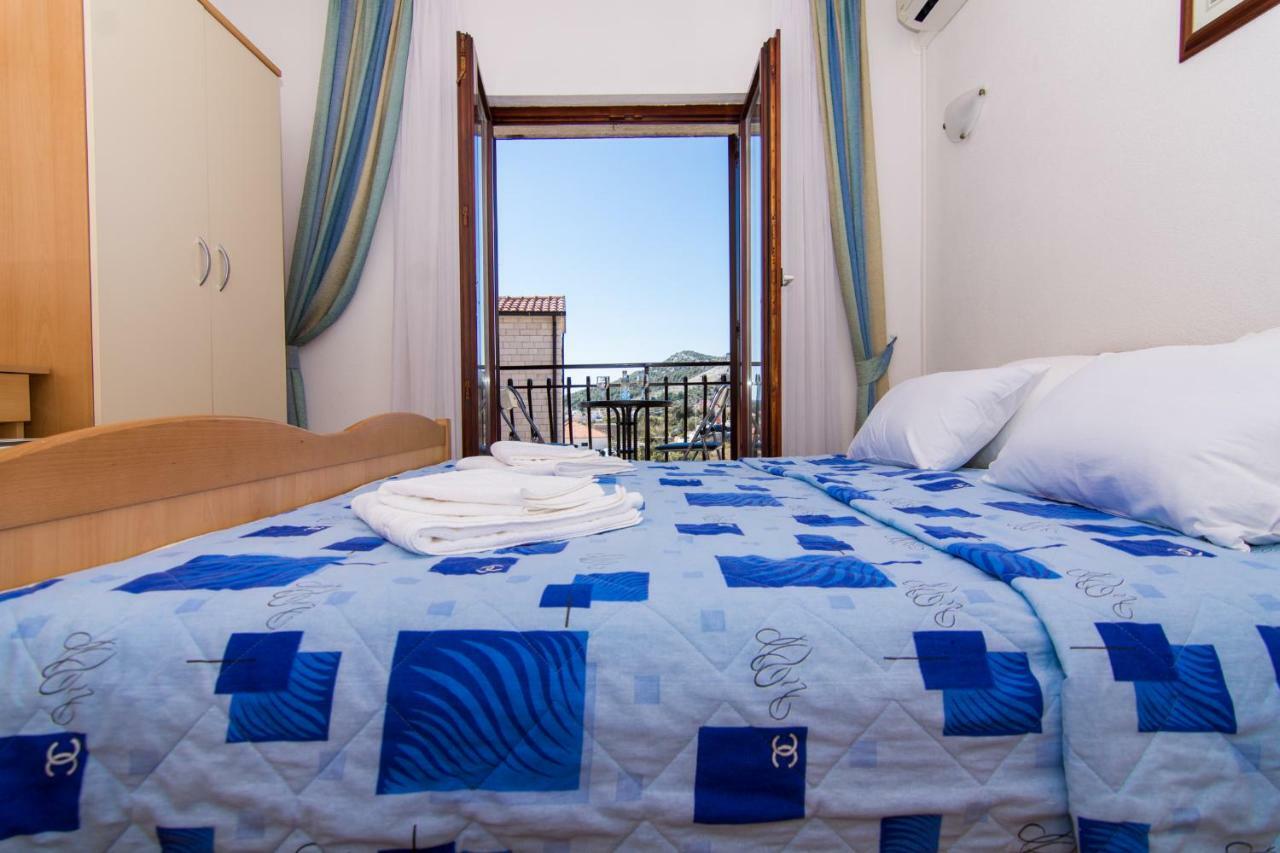 Apartments Jozic Seget Vranjica Exterior photo