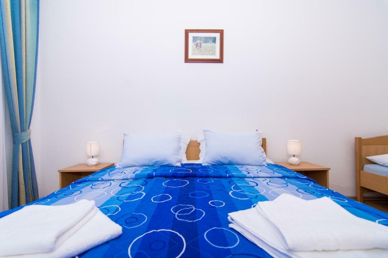 Apartments Jozic Seget Vranjica Exterior photo