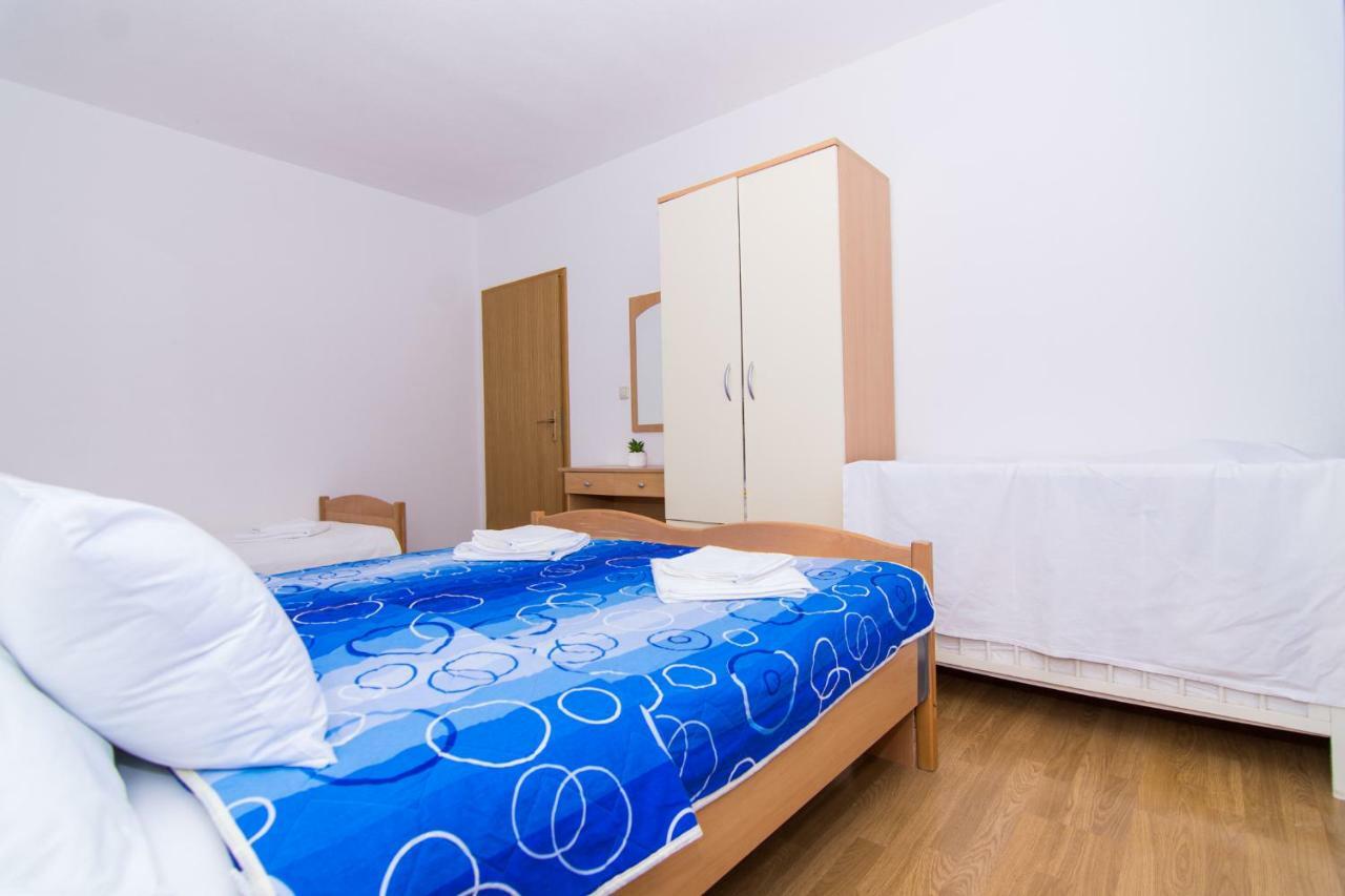 Apartments Jozic Seget Vranjica Exterior photo